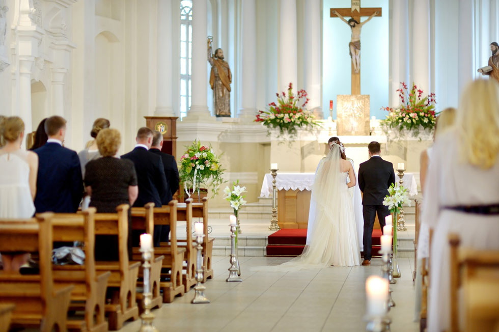 Weddings; How to marry in The Church of England